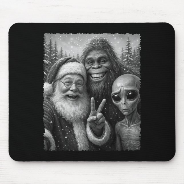 Funny Cat Santa Bigfoot Alien Christmas Selfie Tee Mouse Mat (Front)