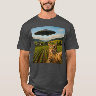 Funny Cat Selfie with Alien UFO for Men Women Kid T-Shirt