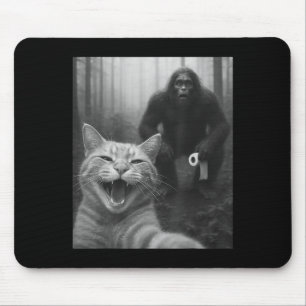 Funny Cat Surprised Happy Selfie With Bigfoot Doin Mouse Mat