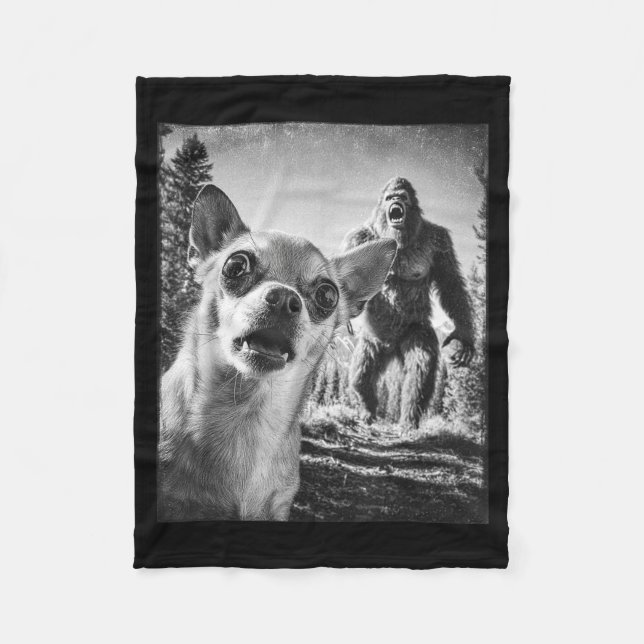 Funny Chihuahua Selfie With Bigfoot Sasquatch Cryp Fleece Blanket (Front)