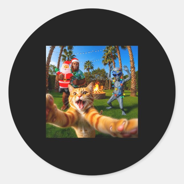 Funny Christmas Cat Selfie With Bigfoot &amp; Alie Classic Round Sticker (Front)