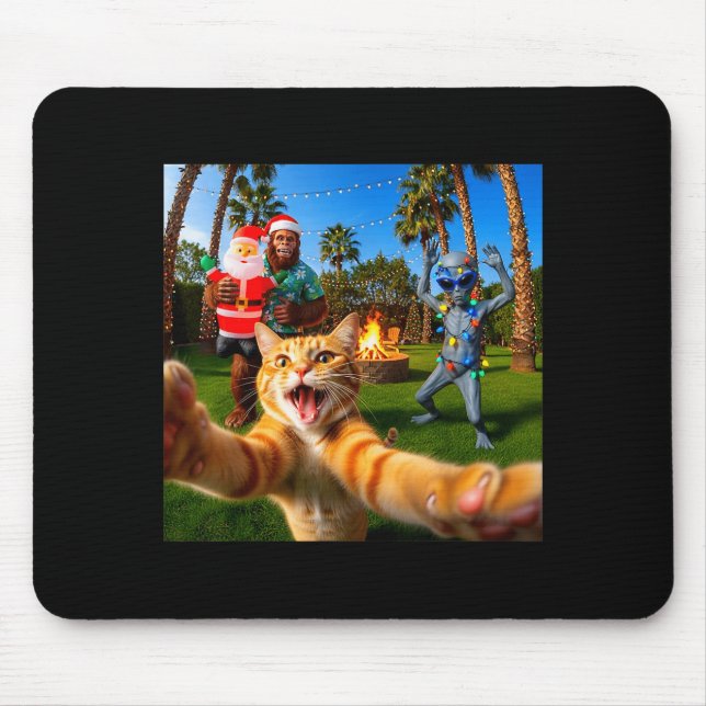 Funny Christmas Cat Selfie With Bigfoot &amp; Alie Mouse Mat (Front)