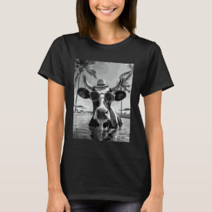Funny Cow Selfie Summer Vacation T-Shirt