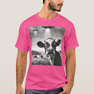 Funny Cow Selfie Ufo Alien Humour Vintage Print Ar T-Shirt