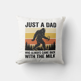 Funny Dad Came Back With the Milk Vintage Shirt_1 Cushion