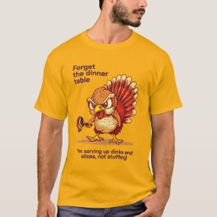 Funny Dinksgiving Delight: Turkey vs. Pickleball! T-Shirt