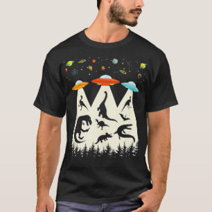 Funny Dinosaur Lover Retro Vintage Abduction T-Shirt