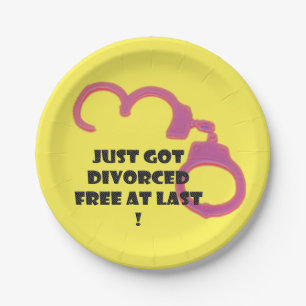 Funny Divorce free at last Paper Plate