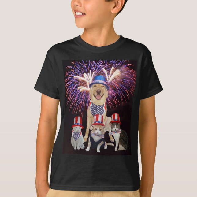 Funny Dog & Cats July 4th T-Shirt (Front)