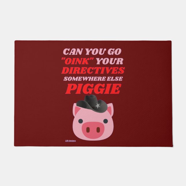 funny doormat  "OINK PIGGIE" (Front)