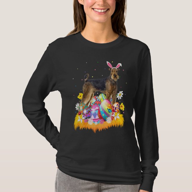 Funny Easter Egg  Airedale Terrier Dog Easter Sund T-Shirt (Front)