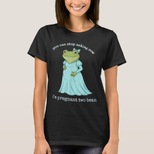 Funny Frog Pregnancy Announcement Medieval Pregnan T-Shirt