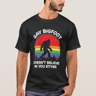 Funny Gay Bigfoot Rainbow Sasquatch Retro Vintage, T-Shirt