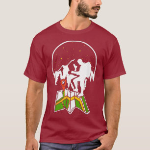 Funny Geocaching Hiker Hiking Funny Geocacher T-Shirt