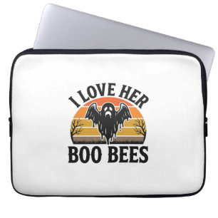 Funny Ghost Bee Pun Vintage Halloween T-Shirt Desi Laptop Sleeve