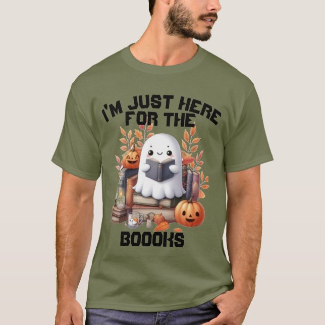 Funny ghost puns  book fall Halloween T-Shirt (Front)