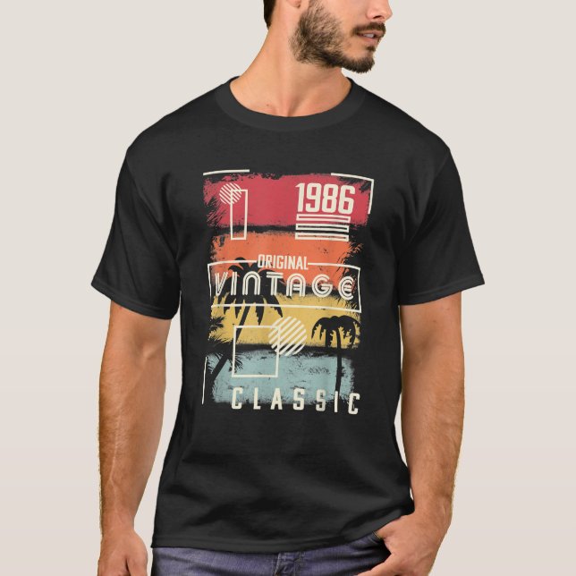 Funny Gift 40th Birthday Men Women 40 Years Old T-Shirt (Front)