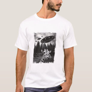 Funny Giraffe UFO Zoo Animal Weird Meme Graphic T-Shirt