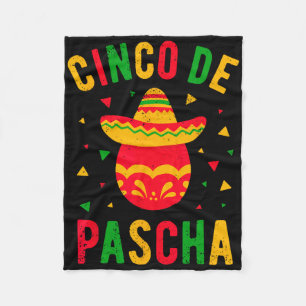 Funny Greek Orthodox Easter Egg Kalo Pascha Cinco Fleece Blanket