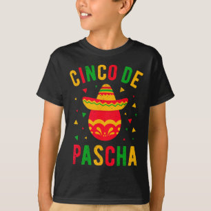 Funny Greek Orthodox Easter Egg Kalo Pascha Cinco T-Shirt