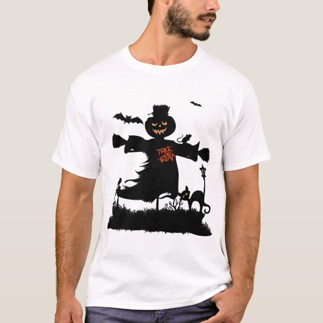Funny halloween design with scarecrow T-Shirt (Front)