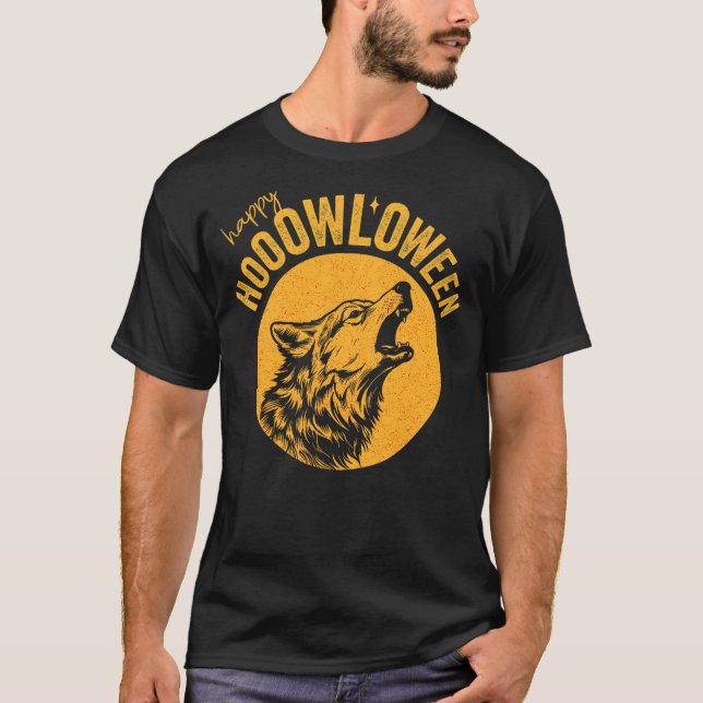 Funny halloween Howl-o-ween beautiful wolf howling T-Shirt (Front)