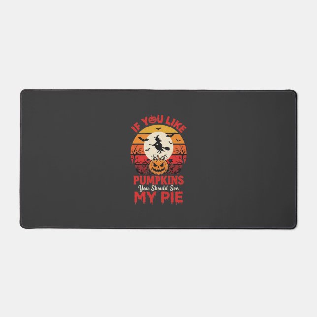 Funny Halloween Pumpkins Pie Design_1 Desk Mat (Front)