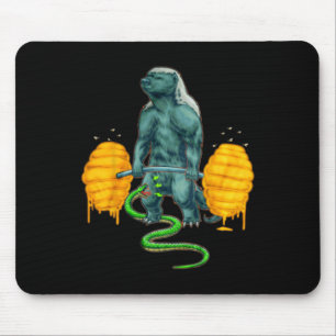 Funny Honey Badger Deadlifting Weightlifting Bodyb Mouse Mat