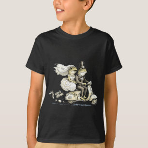 Funny honeymoon bride and groom matching newlywed T-Shirt