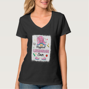 Funny Hoppiest Librarian Ever Plaid Gnome Bunny Ea T-Shirt