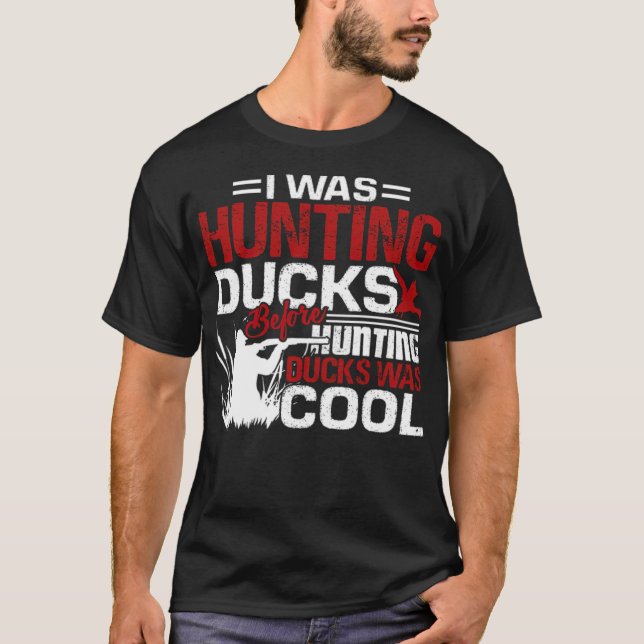 Funny Hunting Duck  beagle golden retriever  T-Shirt (Front)