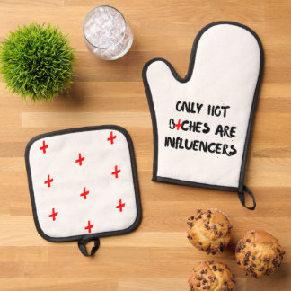 Funny Influencer Quote Gift For Home Decor Oven Mitt & Pot Holder Set