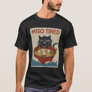 Funny Japanese Cat Vintage Humour Miso Ramen Soup  T-Shirt