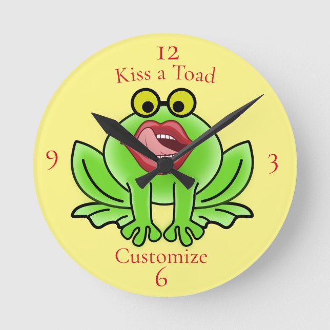 Funny Kiss A Toad Thunder_Cove Round Clock (Front)