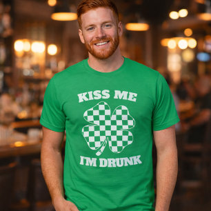 Funny Kiss Me I'm Drunk St. Patrick's Day Shamrock T-Shirt