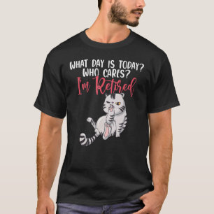 Funny Lazy Cat I'm Retired 2023 Humour Party For R T-Shirt