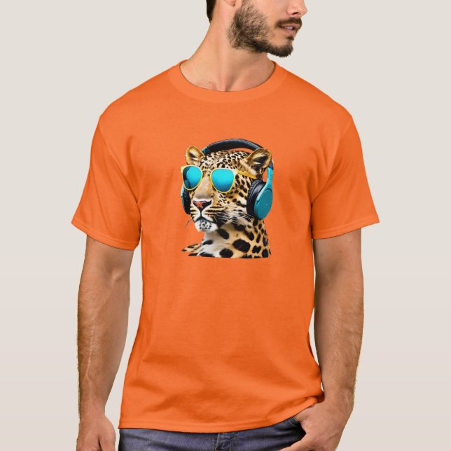 Funny Leopard Jammin' T-Shirt (Front)
