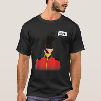 Funny London Guard Lost His Hat Cat Lover Gift Men T-Shirt