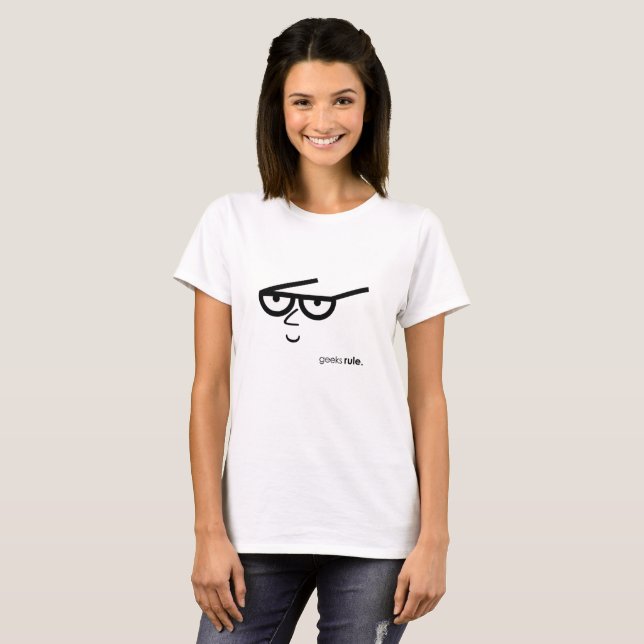 Funny-looking Face with Eyeglasses "Geeks Rule" T-Shirt (Front Full)