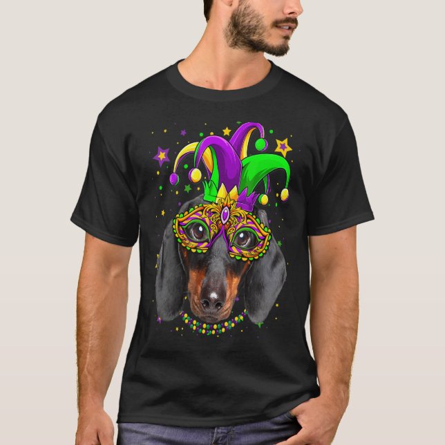 Funny Mardi Gras Dachshund Dog Beads Mask Mardi Gr T-Shirt (Front)