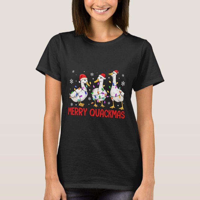 Funny Merry Quackmas Duck Santa Hat Christmas Ligh T-Shirt (Front)