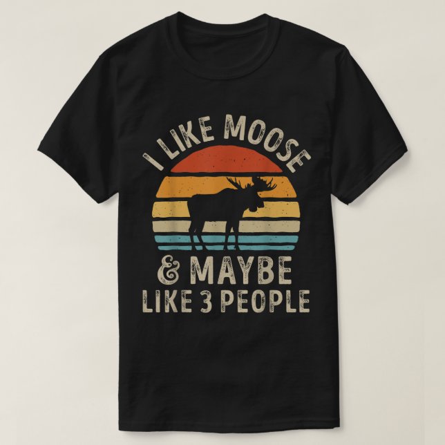 Funny Moose Lover Retro Sunset Design T-Shirt (Design Front)