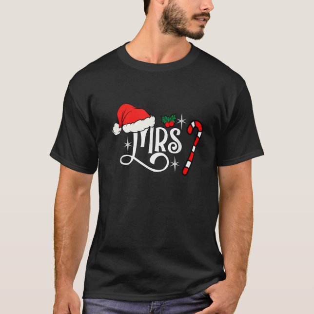 Funny Mrs Married Couple Matching Mr Claus Hat Chr T-Shirt (Front)