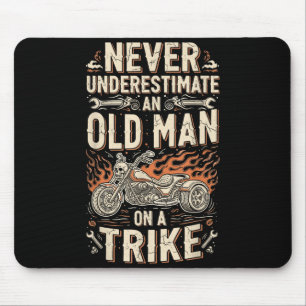 Funny Never Underestimate An Old Man On A Trike Gr Mouse Mat