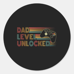 Funny New Dad Shirt Dad Level Unlocked Gaming Game Classic Round Sticker