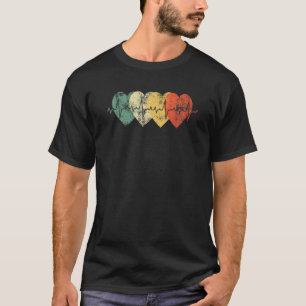 Funny Nurse Heartbeat Retro Vintage Heart Nursing T-Shirt
