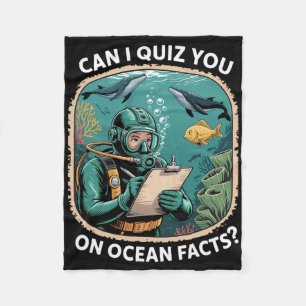 Funny Ocean Quiz Quote For Science Lovers And Nerd Fleece Blanket