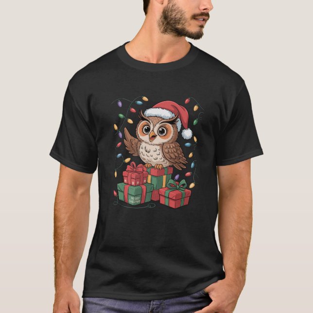 Funny Owl Santa Hat Animals Lovers Ugly Christmas  T-Shirt (Front)