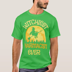 Funny Pharmacist Witch Halloween Humour 1 T-Shirt