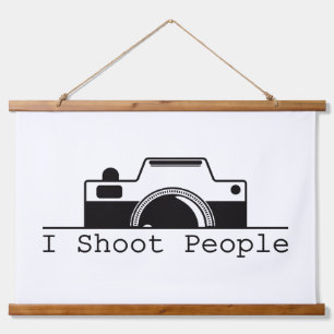 funny photographer I shoot people Hanging Tapestry